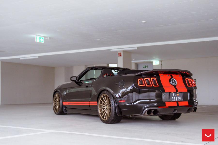  Shelby GT500 Convertible on Vossen Wheels (VFS2) 2017 года  (фото 10 из 30)